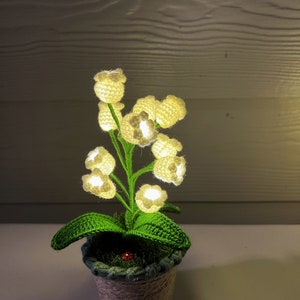 Crochet Handmade Lily Potted Plant Light Lamp, Lilies of the Valley,Finished Product,Knitted Flower Decoration,3 flash modes girlfriend gift image 2