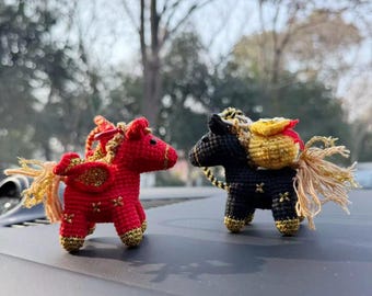 Handmade Crochet Lucky Chinese New Year Horse Decor 2026 Car Accessories Rear Mirror Hanging Ornament Purse Charm Good Fortune Success Gift