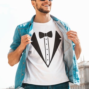 Tuxedo T-Shirt Skull Halloween Prom Bowtie Vintage Women's T-Shirt