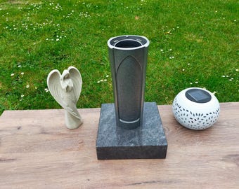 KADAX Grabvase aus Kunststoff, Blumenvase mit einlage, 16 cm, Grün