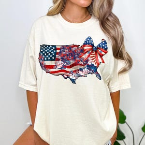 Chemise carte des États-Unis patriotique Comfort Colors® I, t-shirt 4 juillet avec nœud, t-shirt de l'indépendance de l'Amérique rouge blanc bleu