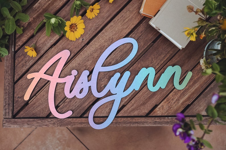 Personalized Wooden Name Sign in rainbow colors for Nursery, Kid door sign, Wall Decor Sign Baby Shower, Custom Nursery Decor afbeelding 8