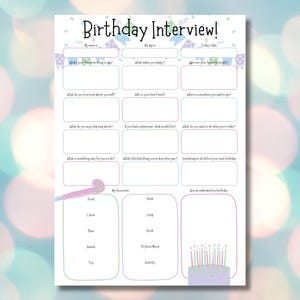 Può includere: Un foglio di intervista di compleanno stampabile con una combinazione di colori pastello. Il foglio presenta sezioni da compilare con domande su preferiti, desideri e ricordi. Il titolo "Birthday Interview!" è in alto.