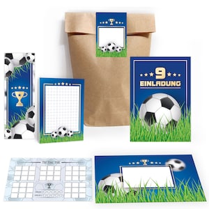 Einladungskarten Fußball zum 9. Kindergeburtstag Fussball Motiv Jungen Karten Einladungen Turnier Jungs football Mitgebsel Mitbringsel Ball