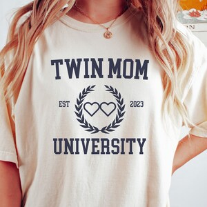 Twin Mom Shirt for Mother&#39;s Day Gift, Twin Mama TShirt for Mom, Cute Gift for Twin Mama, Mom of Twins T-Shirt for Mothers Day Gift for Mom
