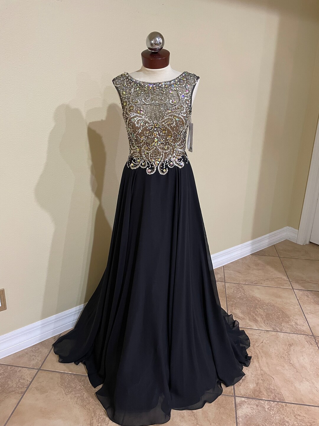 Lace Appliqued And Beaded Long Dresses Black