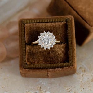 Round Moissanite Engagement Ring Vintage Bridal Jewelry with Wedding Band - Rose Gold, Sterling Silver - Unique Gift