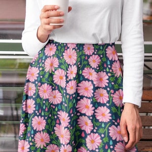 Pink Daisy Skater Skirt - Cottagecore Botanical Print Women&#39;s Skirt, Floral A-Line Mini Skirt, Spring Fashion Apparel, Cute Garden Outfit,