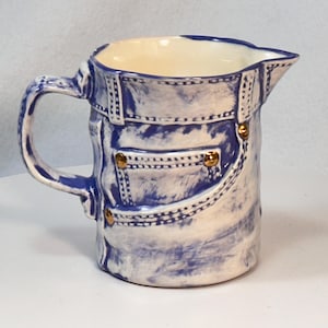 Acid Wash Denim Jeans Vase Pitcher Pencil Mug vintage 1980s Ceramic Novelty Art Pottery Texas