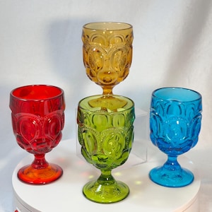Rainbow Moon and Stars Glass Goblets set of four L E Smith Heritage 1970s Amberina Red Yellow Green Blue Funky Colorful Vintage Glasses