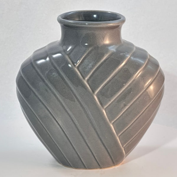 1980s Art Deco Revival Draped V-Neck Heart Vase Pigeon Grey Post Modern Small