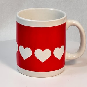Classic 80s Hearts White and Red Valentine Mug Love Coffee Cup vintage 1980s