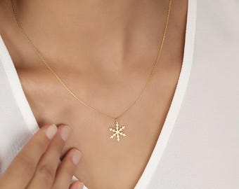 14 Carat Snowflake, Delicate Snow Necklace, Snowflake Gold Necklace, Valentine&#39;s Day Gift,christmas souvenir,Valentine&#39;s day