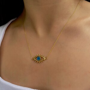 Eye Necklace, Minimalist evil eye pendant, Dainty evil eye necklace, Birthday Gift, 18k vermeil gold evil eye necklace Summer Jewelry