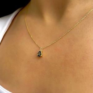14K Gold Emerald Necklace | Green Emerald Pendant | 14K Solid Gold Gemstone Necklace | 14k Gemstone Jewelry for Women