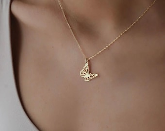 14K Gold Butterfly Necklace, Elegant chain, Minimal Necklace, Butterfly pendant, Butterfly charm, a unique gift for her,