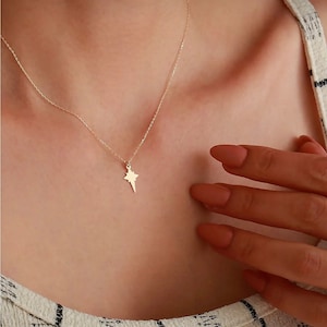 14k Solid Gold Northern Star Necklace, North Star Pendant, Dainty Pole Star Charm Necklace is a Gift For Her, Anniversary Gift For Christmas