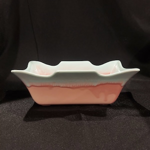 Vintage Hull Pottery #35 Lovely Rectangular Window Ceramic Planter, Pink and Light Blue Drip Glaze, Made Before 1950.