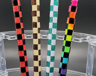 Checkered Glitter Gel Pen: Refillable Papermate Inkjoy