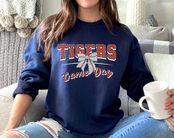 Tigers Baseball Shirt, Coquette Baseball Sweatshirt, Detroit Tee Game Day Shirt Detroit Sweater Tigers Mascot Crewneck Women's Tigers Tshirt