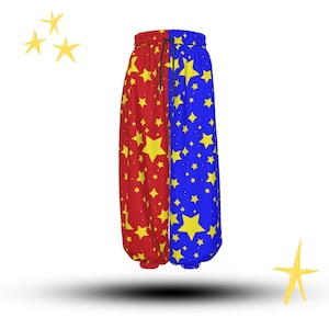 Primary Stardust Baggy Jester Clown Pants, Red Blue Split Yellow Stars Oversize Puffy Circus Cosplay Clowncore Adult Costume Bloomers