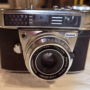 Kodak Retina Automatic III Rangefinder Camera With Schneider Kreuznach Retina Xenar 45mm f/2.8 Lens. Made in Germany