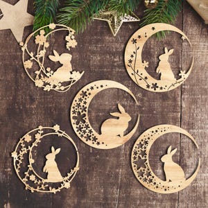 Lapin de lune SVG, fichiers découpés au laser Glowforge Silhouette Cricut, ornement floral de printemps de pendaison de crémaillère d'étoile, noyau de cottage, cadre 3D de décor de ferme