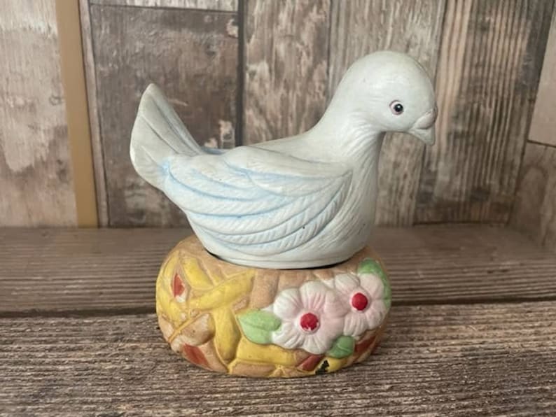 Vintage Jasco ceramic bird dove nest candle holder trinket box image 1