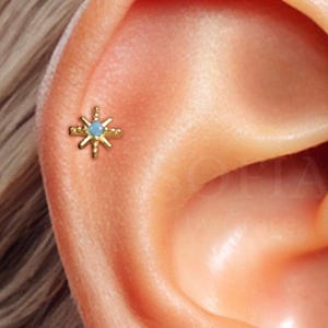 18G Dainty Turquoise Star Internally Threaded Labret - Cartilage earrings - Helix Stud - Tragus Stud - Conch Piercing - Flat Back Earring