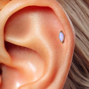 18G Tiny Blue Opal Internally Threaded Labret - Cartilage earrings - Helix Stud - Tragus Stud - Conch Piercing - Flat Back Earring
