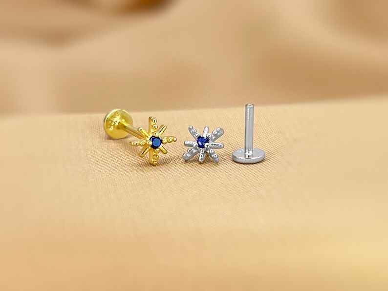 18G Sapphire Star Internally Threaded Labret Piercing Cartilage Earring Helix Tragus Piercing Flat Back Earring Minimalist zdjęcie 2