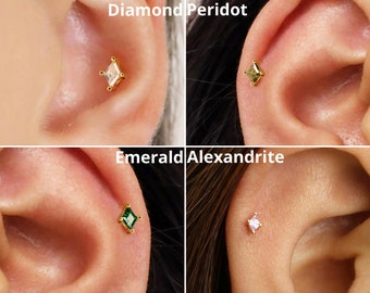 18G Diamond Internally Threaded Labret - Cartilage Earring - Tragus Stud - Helix - Conch - Flat Back Earring - Minimalist