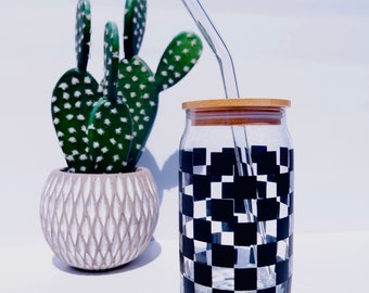Checkered- 16oz or 20oz Glass Tumbler w/ Bamboo Lid & Glass Straw