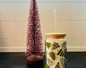 Christmas Trees - 16oz or 20oz Glass Tumbler w/ Bamboo Lid & Glass Straw