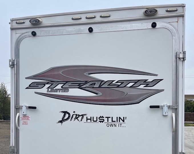 Dirt Hustlin' Own it | Decals