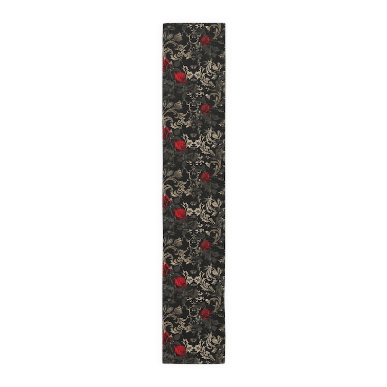 Chemin de table gothique, chemin de table noir, décoration unique, revêtement de table gothique, décoration d'Halloween, chemin de table rose rouge, décoration d'intérieur gothique image 6