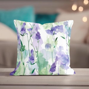 Floral Pillow, Lavender Throw Pillow, Purple Pillow Covers, Floral Pillow Covers, Spring Pillow, Couch Pillow, Flower Accent Home Decor Gift