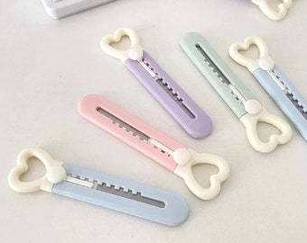 Cute Mini Love Heart Utility Knife, Paper Cutter, Crafts Knife, Box Cutter,  School, Office Supply, Cutting Tool, Student Stationery, Gift 