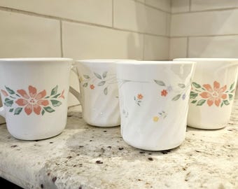 Corelle Corning Wear Coffee Mugs - White with Flowers Pattern Set 4
