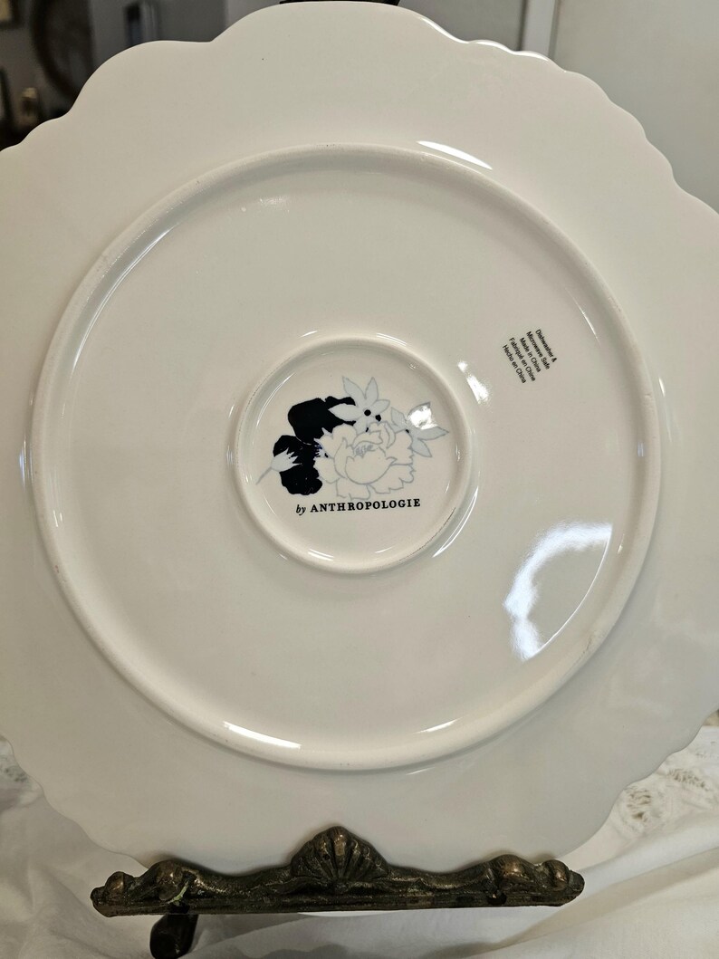 Anthropologie Dinner Plates Floral Blue and White Stoneware Scalloped Edges Set4 image 8