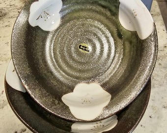 Traditional Japanese Dinnerwear Floral Ceramic Plate Elegant Lifestyle Set 2