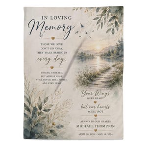 Könnte beinhalten: Eine rechteckige Gedenkdecke mit einer Aquarell-Landschaft aus See, Bergen und einem Holzweg. Der Text lautet: In Loving Memory, Those we love don't go away, they walk beside us every day, Your wings were ready but our hearts were not, Michael Thompson, April 10, 1955 - May 18, 2024.