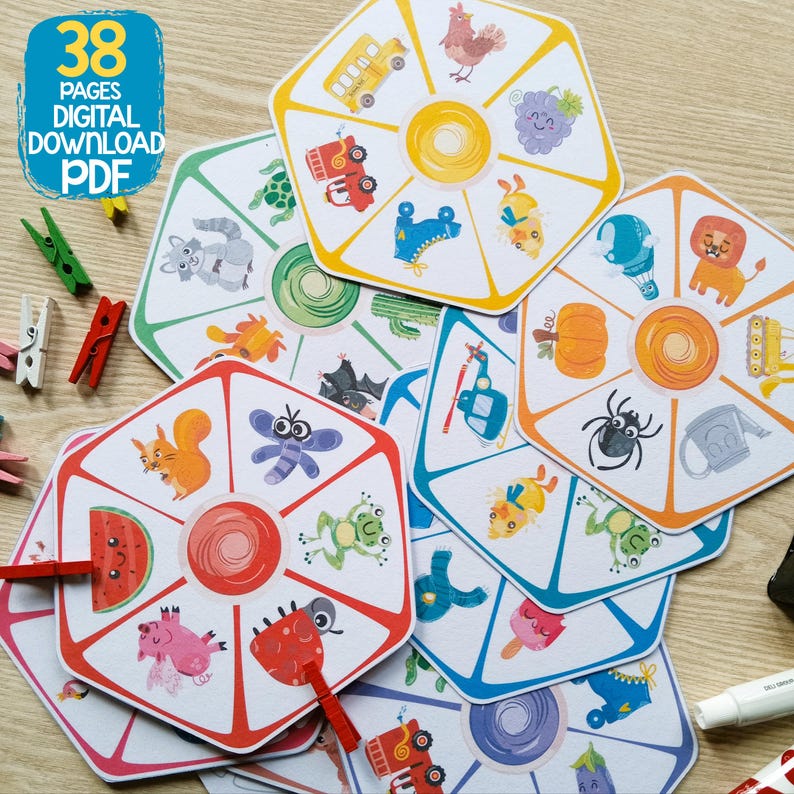 Puede incluir: Un conjunto de 38 p&aacute;ginas imprimibles con tableros de juego ilustrados y coloridos con varios animales, insectos y objetos. Cada tablero tiene un spinner circular en el centro. Los tableros est&aacute;n dise&ntilde;ados para un juego de coincidencia.