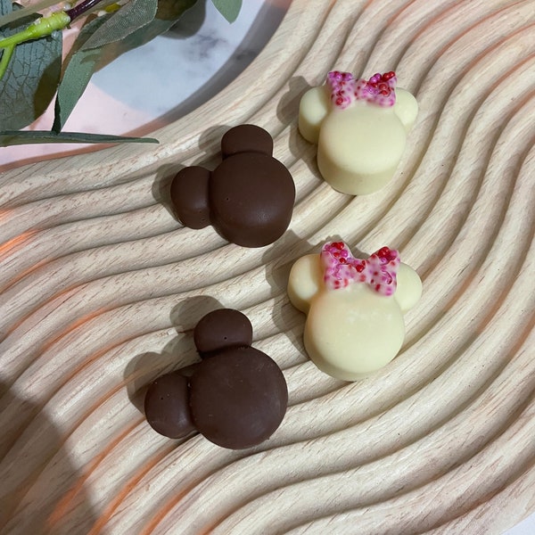 Chocolate Minnie & Mickey favours