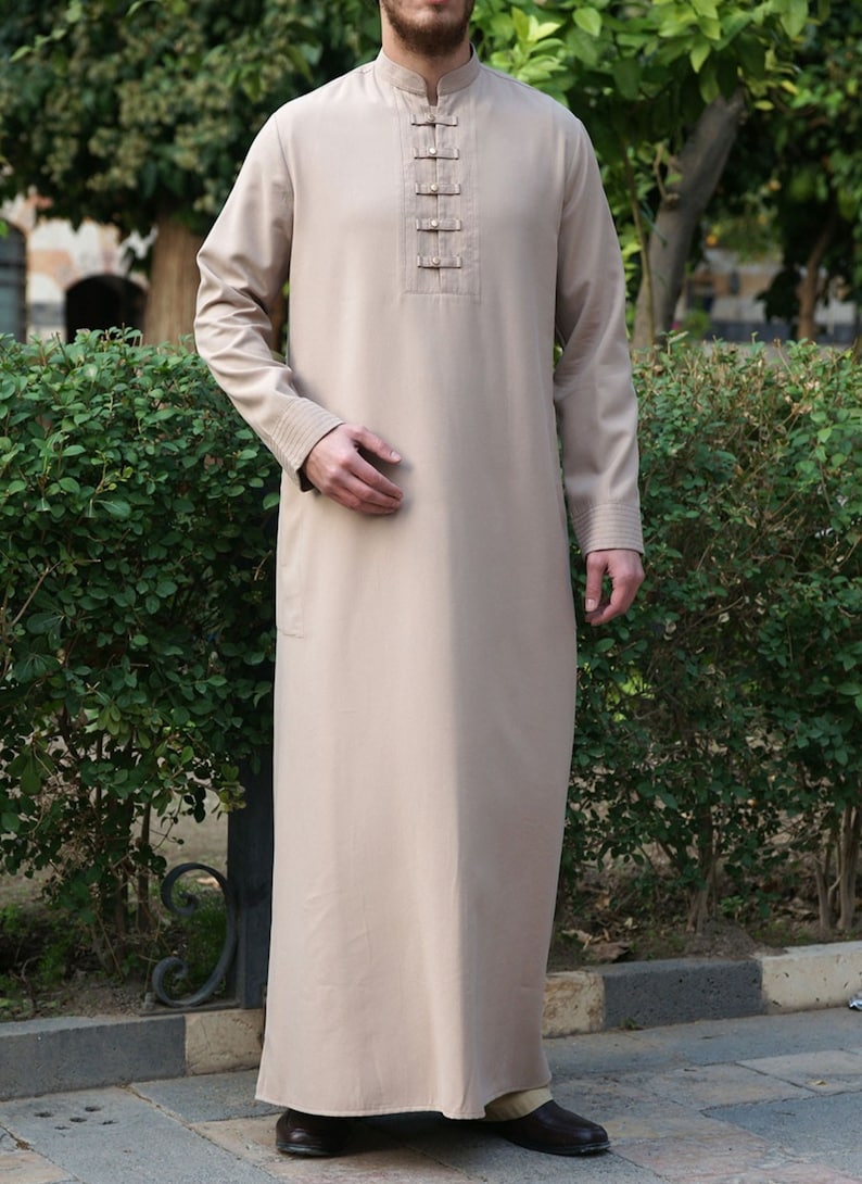 Men's Jabbar Arabic Traditional Emirati-style thobe image 3