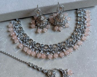 Rubab Small Necklace Set - Silver/Peach