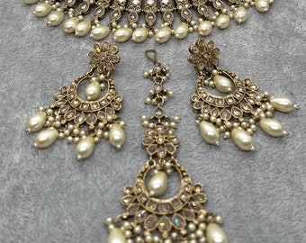 Afsheen Semi Bridal Choker Set - Golden