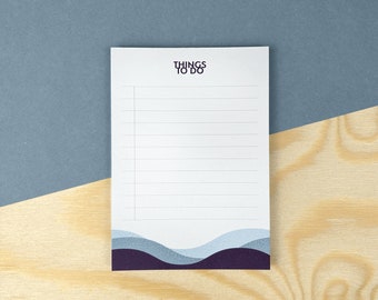 Bloc de notas 50 hojas | Lista de tareas pendientes y notas | Formato DIN A6 | cosas que hacer | ondas con motivos forrados | Papel reciclado