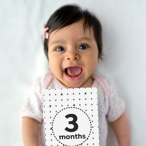 Cartes jalons mois bébé monochrome style scandinave 1 à 12 mois, 1 semaine, bienvenue à la maison, 1er aliment et prénom