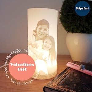 Valentinstagsgeschenk, benutzerdefinierte Foto Lithophanlampe, personalisierte 3D gedruckte LED-Nachtlicht, Fotolichtgeschenk, USB-Stick Lampe